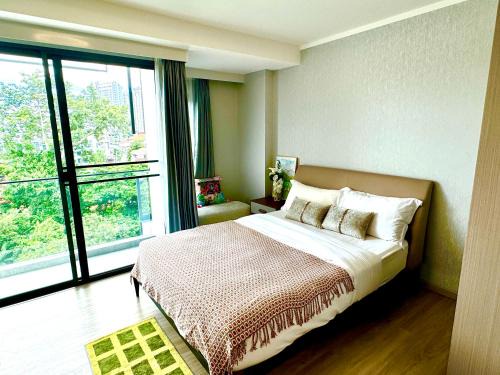 San Sai Apartment | THE ONE CHIANG MAI STUDIO - Luxe Pool Cozy Stay