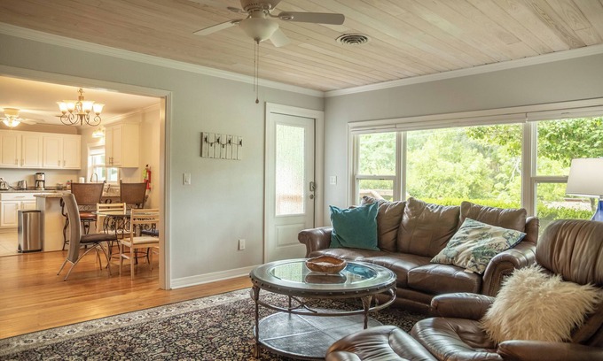 Biloxi House | The Orchard House -close to beach & only two blocks from downtown Ocean Springs!