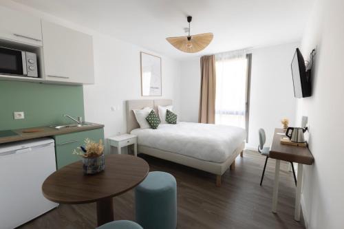 Sud Hotel | The Originals Résidence Aix Schuman