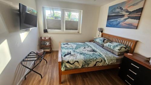 West Kingsdown House | The Otters by Brand Hatch