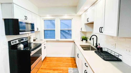 Lakewood Apartment | The Panda Apartment In Lakewood