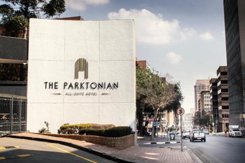 Braamfontein Hotel | The Parktonian All Suite Hotel
