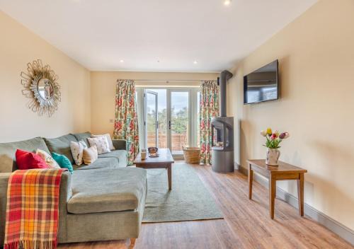 Pershore House | The Pear Tree - Pershore