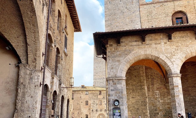 San Gimignano City Centre Apartment | The Penthouse of Dreams