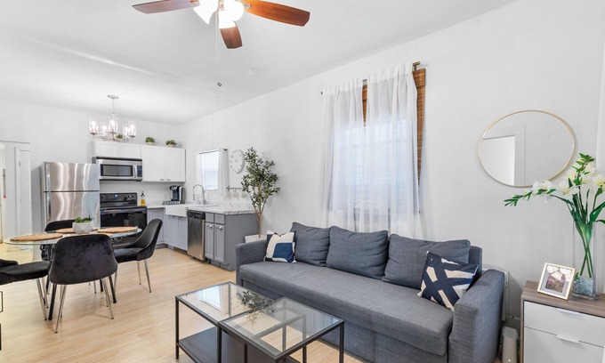 Eastside Promise Neighborhood House | The Pickleball Nook - 2B/2B Home in San Antonio