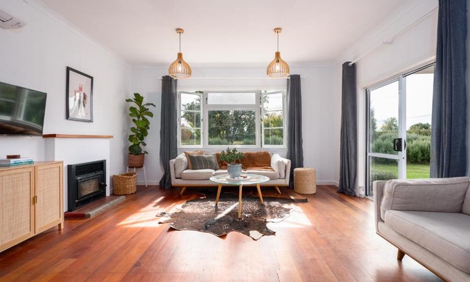 Havelock North House | The PINK House