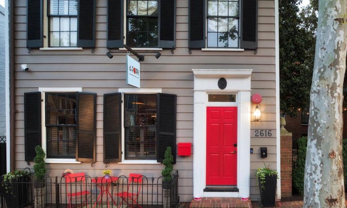 Georgetown Hotel | The Poppy Georgetown Guesthouse and Gardens