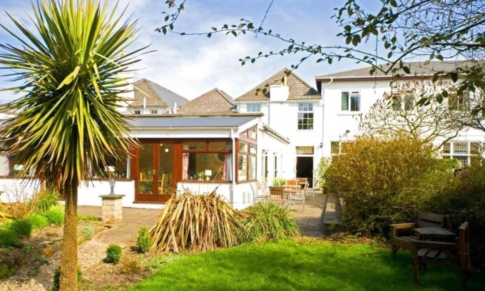 Dursley Hotel | The Prince of Wales Hotel Berkeley, A38 M5