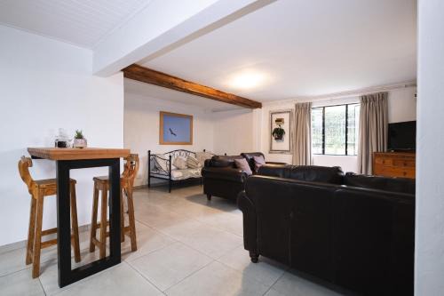 Hilton House | The Puffin's Nest