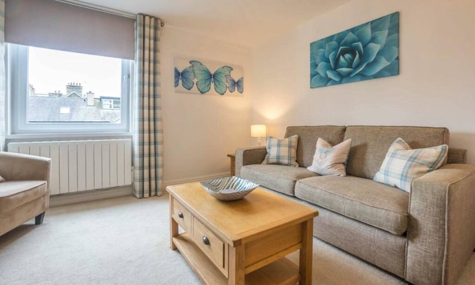 Windermere Apartment | The Retreat, steps from amenities, short walk from Lake Windermere. Eco Friendly