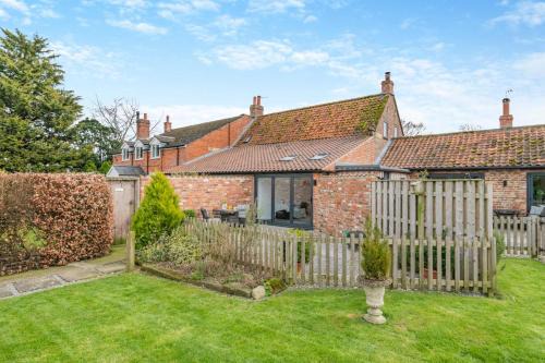 Normanby House | The Roost