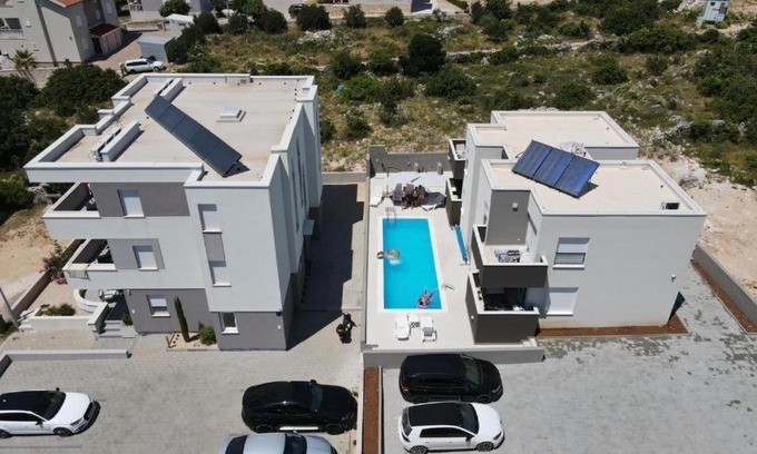 Novalja Apartment | The Sands Luxury Pool Aparthotel 5