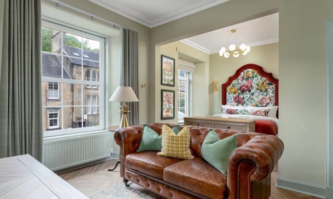 Dalavich Apartment | The Schiehallion Studio at Munro Guest House