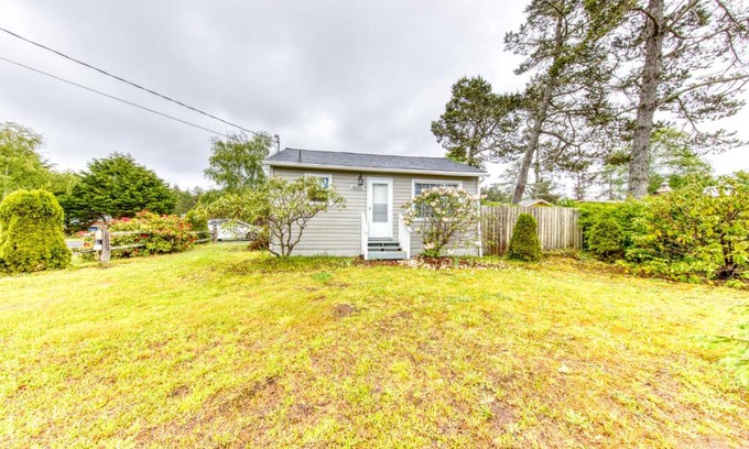 Nahcotta House | The Sea Glass Cottage