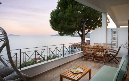 Skiathos Town House | The Sea House Skiathos