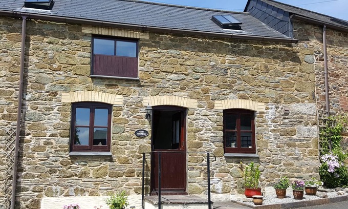 Launceston Cottage | THE SHIPPON, pet friendly, country holiday cottage in Polyphant