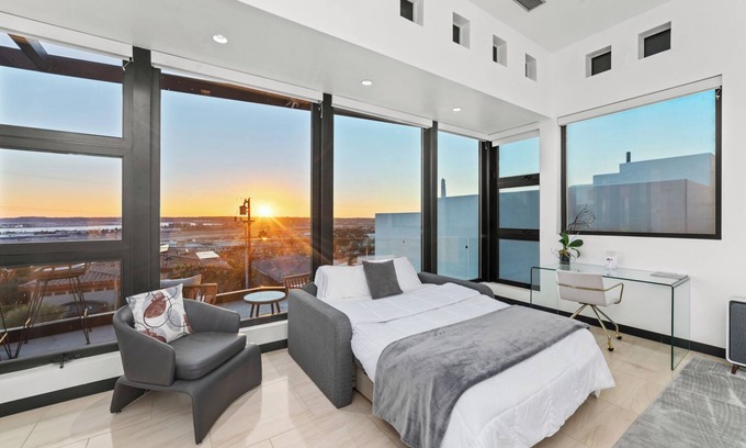 Middletown House | The Skylight House with water views!