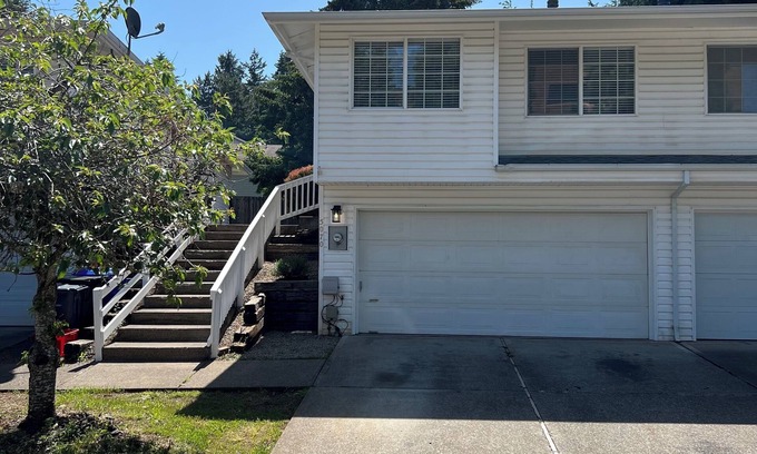 Sunnyslope Condo | The Skyline Suite in South Salem