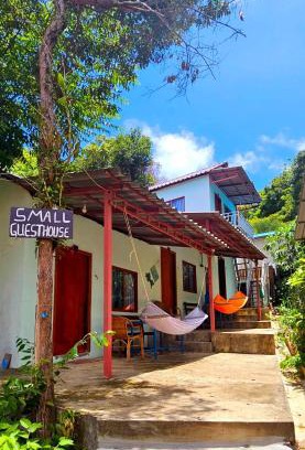 Koh Rong Hotel | The Small Guest House
