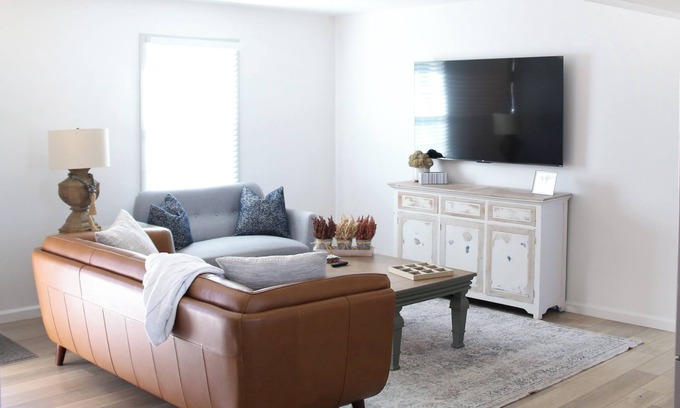 Spring Hill House | The Soar House/Family Space/Clean/New 3bd/2ba in peaceful Spring Hill