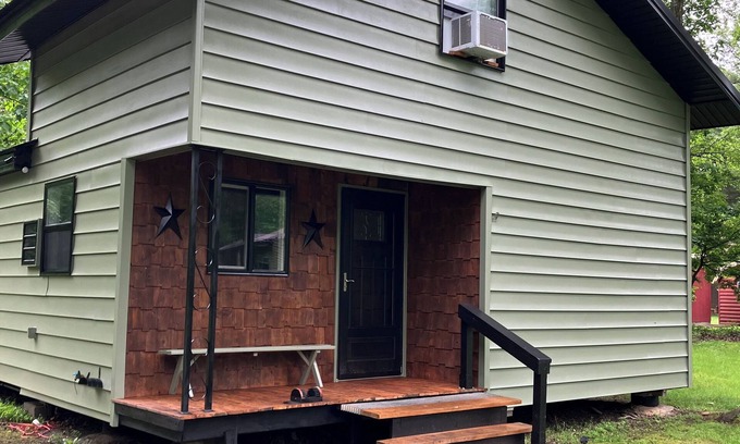 Gaines House | The Spike Camp-ATV Accessible, Close to PA Canyon