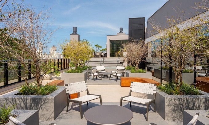 Estados Apartment | The Spot One by Viva - Luxo e acesso direto ao Balneário Shopping