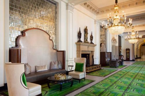 Downtown San Antonio Hotel | The St. Anthony, a Luxury Collection Hotel, San Antonio