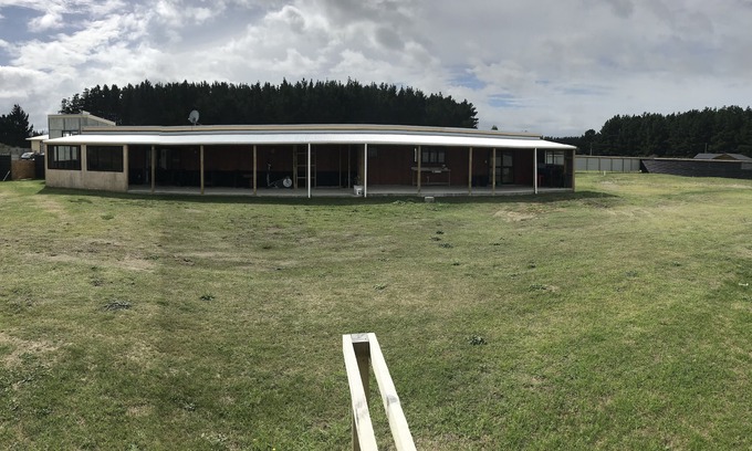 Himatangi Beach House | "The Stables" Himatangi - 1 of 2 adjoining units, can sleep 26
