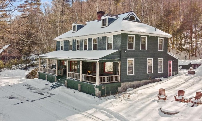 Adirondack House | The Sun and Ski - Adirondack Home