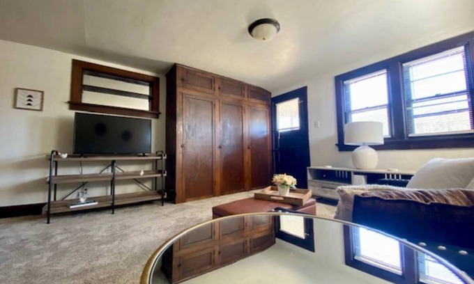 Green Bay Apartment | The Tiny Piney - Live. Work. Play. Downtown Green Bay!