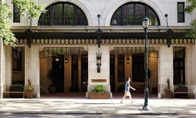 Center City Apartment | The Touraine