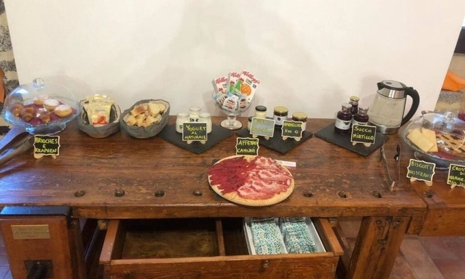 Esine House | The Tower in Color - Dario and Irene