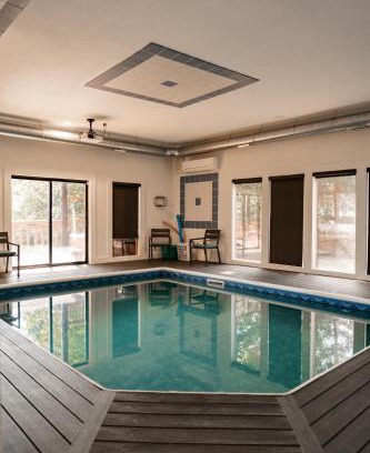 Pittman Center House | The Treasure Of Tennessee View 2 Hot Tubs Pool