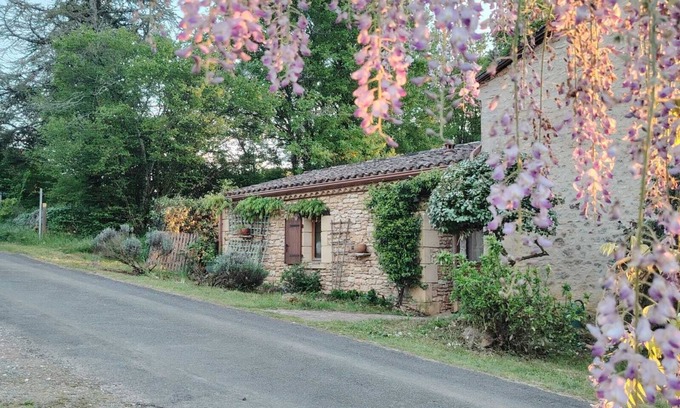 Badefols-sur-Dordogne House | The two shooting stars