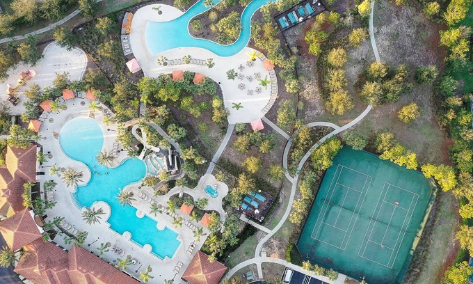 Loughman House | The Ultimate Escape Luxury King 6 Suites Pool/SPA/Wi-Fi/FREE PARKING