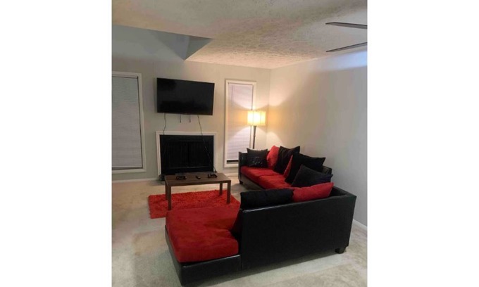 Sandy Springs Apartment | The Velvet Room Comfy LOFT in Atlanta GA