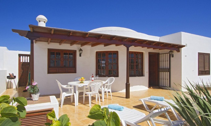 Los Pocillos Villa | The Villa is Superbly Located on a Small Complex