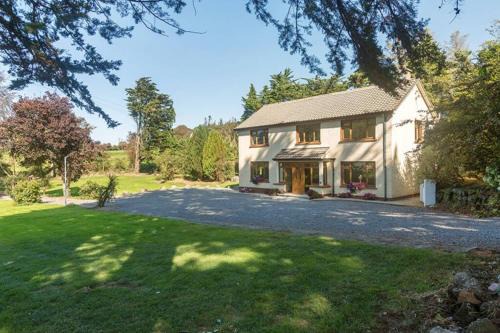 Kilmacthomas House | The Villa - On the Waterford Greenway Kilmacthomas