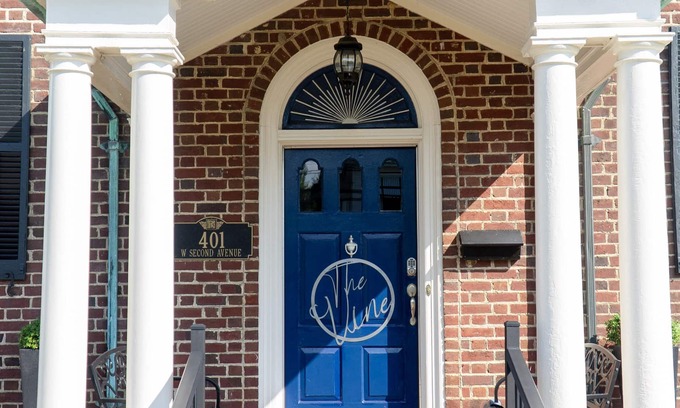 Franklin House | The Vine-4 Bedrooms