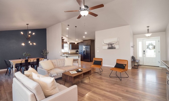 Winston House | The Watusi Place - A Modern Umpqua Valley Getaway