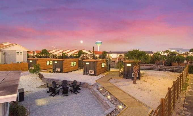 Fort Walton Beach Apartment | The Wave Rider: Container Home for Beach Lovers