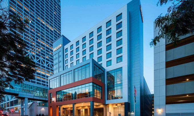 East Town Hotel | The Westin Milwaukee