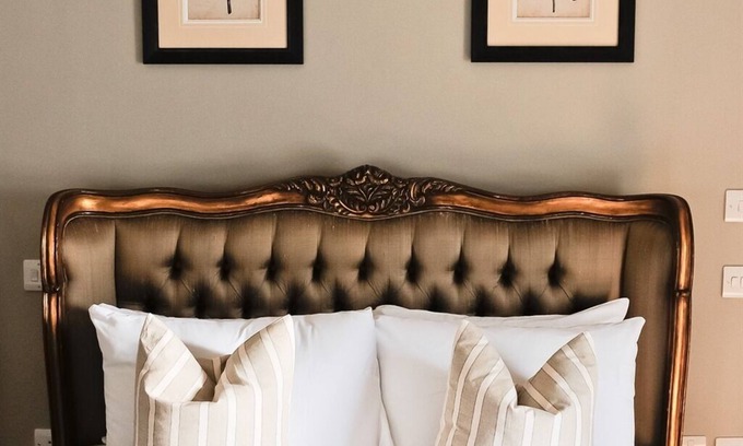 Nettlebed House | The White Hart
