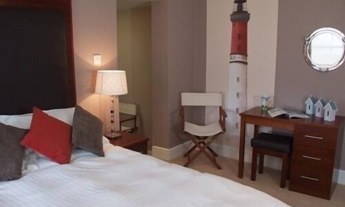 Overstrand Hotel | The White Horse