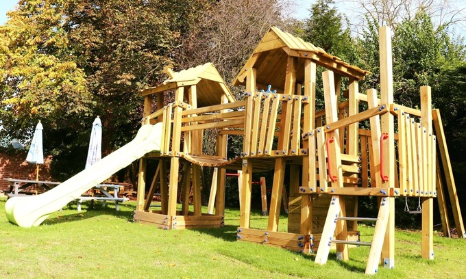 Leiston Hotel | The White Horse Hotel