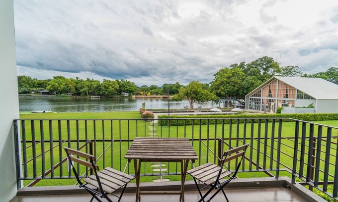 Ban Tai Hotel | The Zeit River Kwai