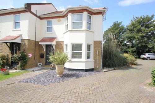 Southend-on-Sea House | The Zen Den