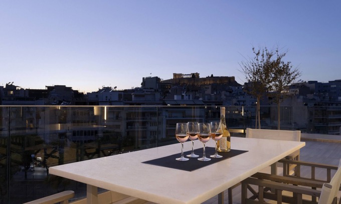 Kinosargous Apartment | Theofilopoulou19-Über Lux 2 BR Penthouse with