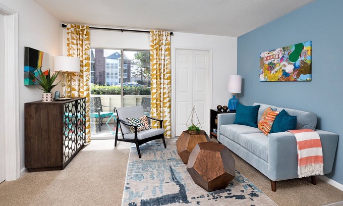 Coliseum Central Apartment | This apartment is a 1 bedroom(s), 1 bathrooms, located in Hampton, VA.