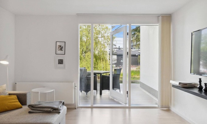 Kronborg Apartment | This apartment is located near the center of Helsingør, in the so-called Palae Marielyst.
